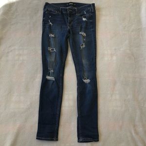 Hollister distressed super skinny jeans